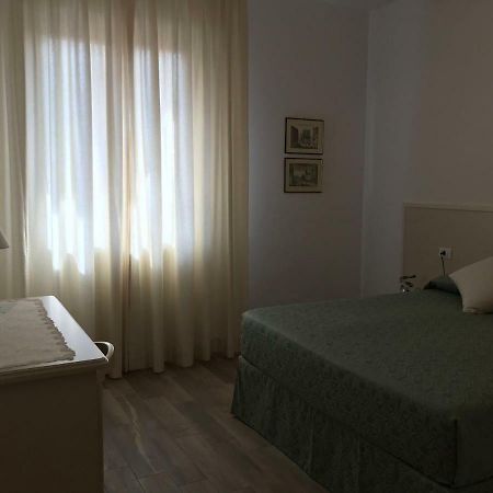Guest House In Piazza โบโลญญา ภายนอก รูปภาพ